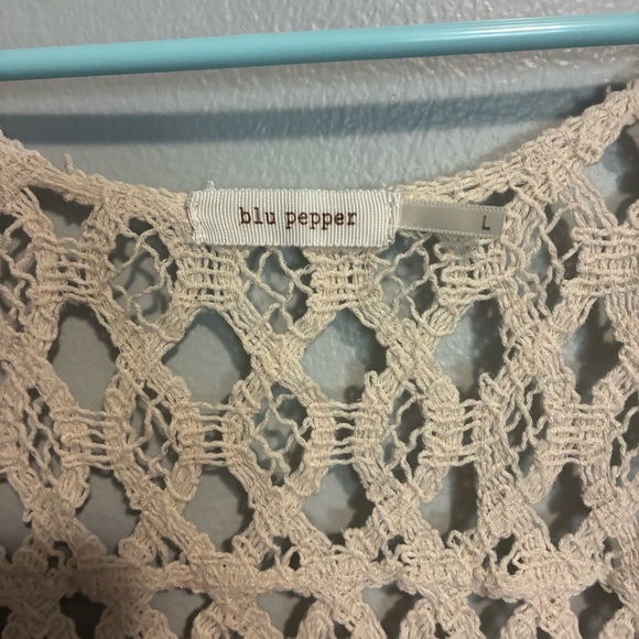 Blu Pepper Boho Crochet Tank Top Size Large Cream Lace Knit Festival Vest - Picture 2 of 7